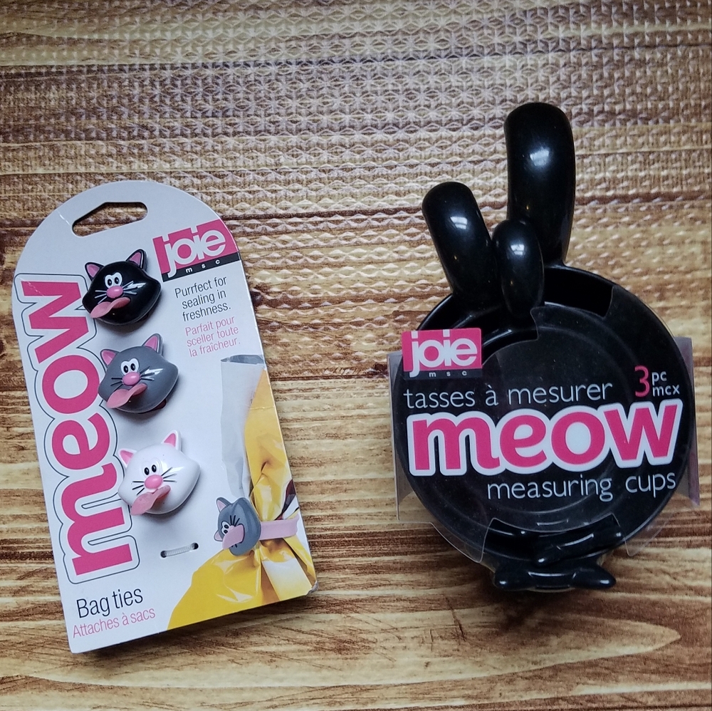 Joie Black Cat Measuring Cups and Bag Ties Set Kitchen Tools
